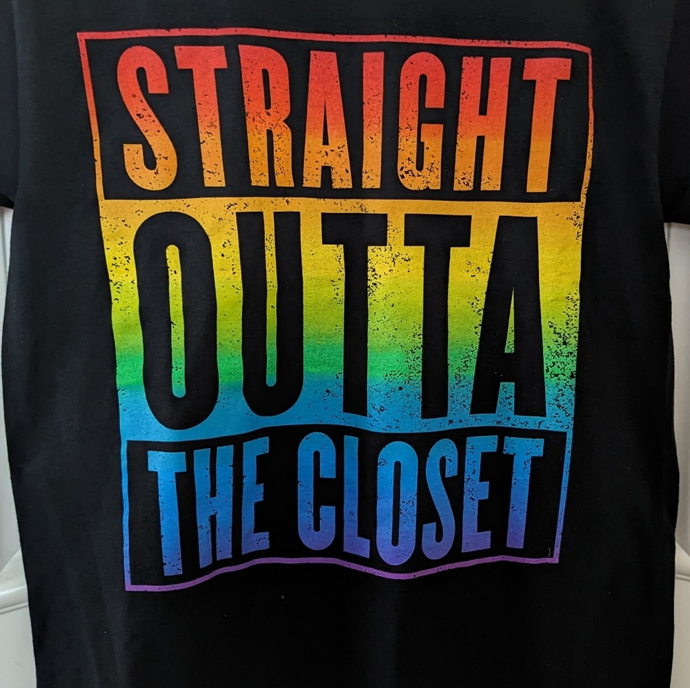 LGBTQ+🌈 STRAIGHT OUTTA THE CLOSET T